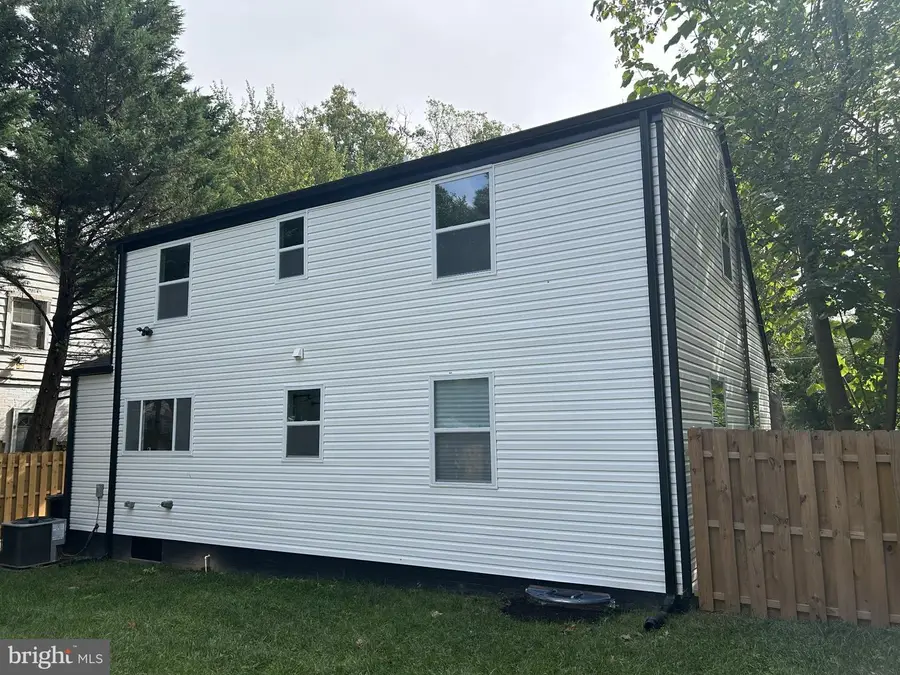 303 Leighton Ave, Silver Spring, MD 20901 - #2