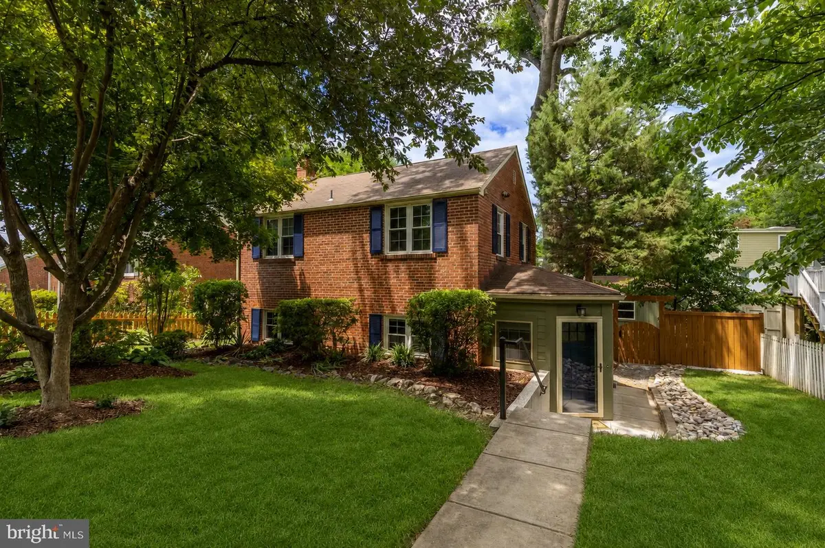 1607 Ballard St, Silver Spring, MD 20910 - #1
