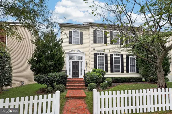 12107 Magnolia Park Pl, CLARKSBURG, MD 20871