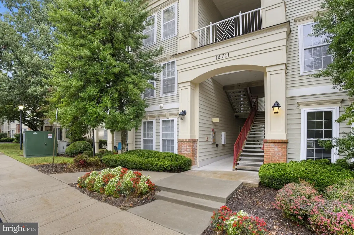 18711 Sparkling Water Dr #f, Germantown, MD 20874 - #1