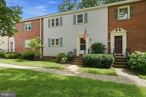 6622 Hillandale Rd #60, CHEVY CHASE, MD 20815