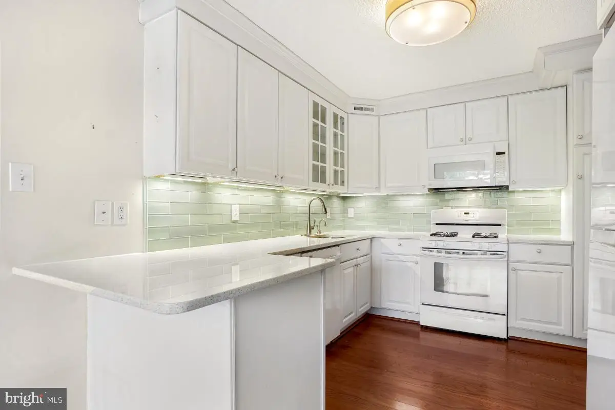5225 Pooks Hill Rd #426s, Bethesda, MD 20814 - #1