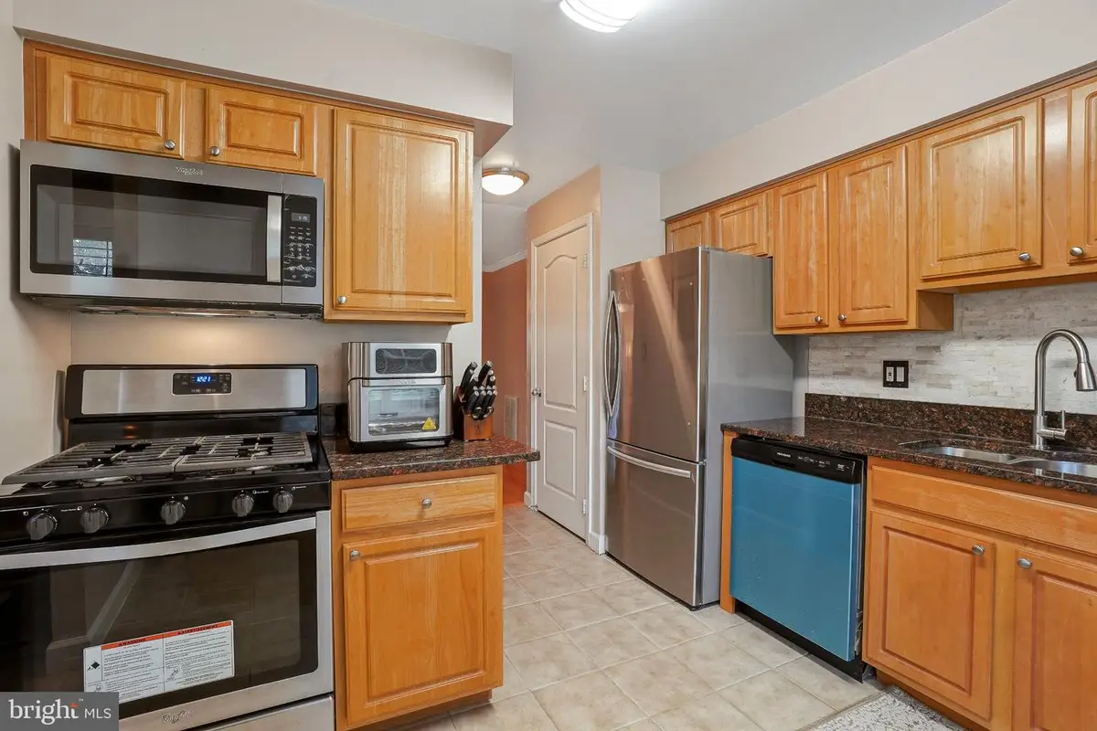 4045 Chesterwood Dr #4045, Silver Spring, MD 20906 - #1