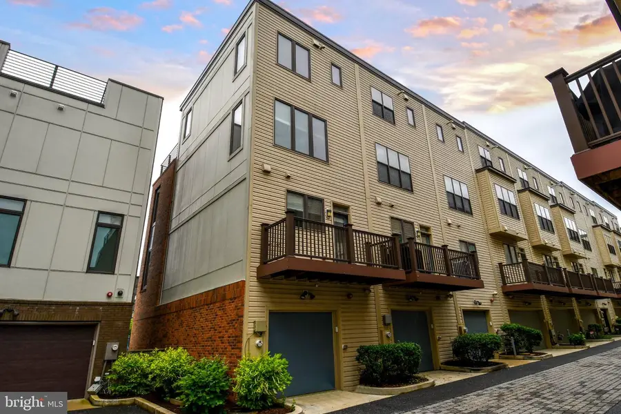 16301 Columbus Ave, Derwood, MD 20855 - #2
