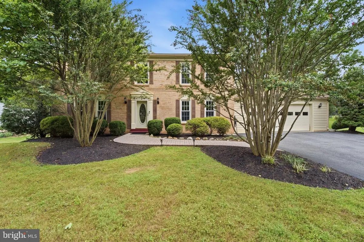 14800 Pebblestone Dr, Silver Spring, MD 20905 - #1