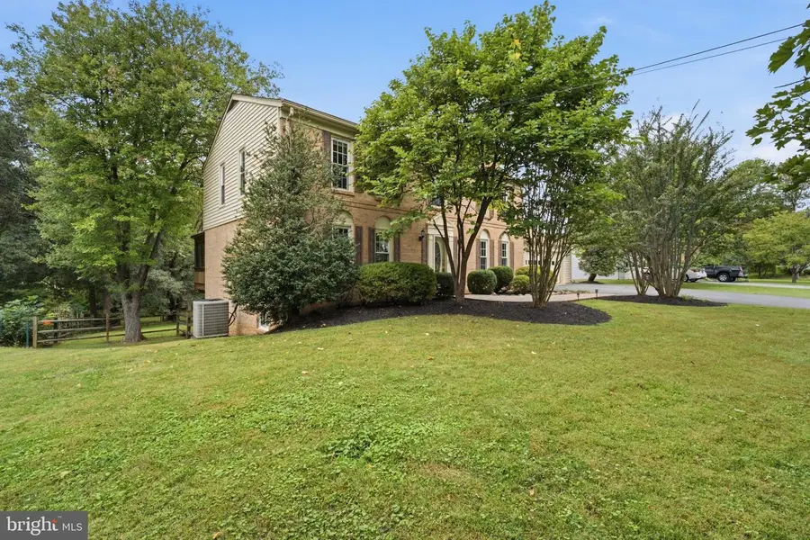 14800 Pebblestone Dr, Silver Spring, MD 20905 - #2