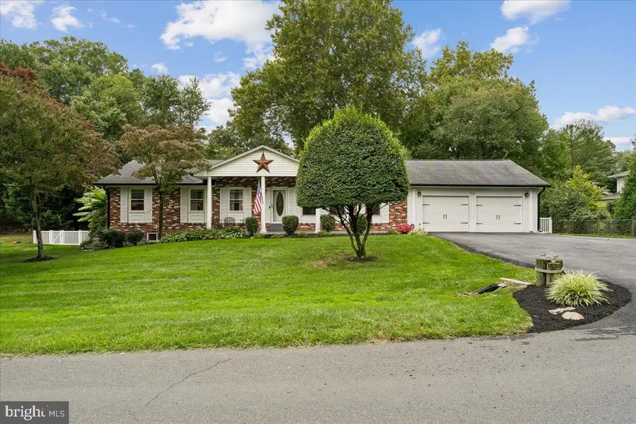 14532 Perrywood Dr, Burtonsville, MD 20866 - #3