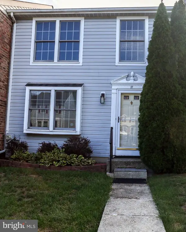 21 Crosswood Ct, BURTONSVILLE, MD 20866