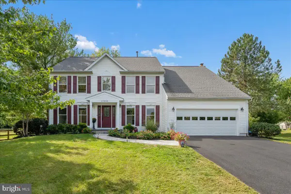 17032 Tom Fox Ave, POOLESVILLE, MD 20837