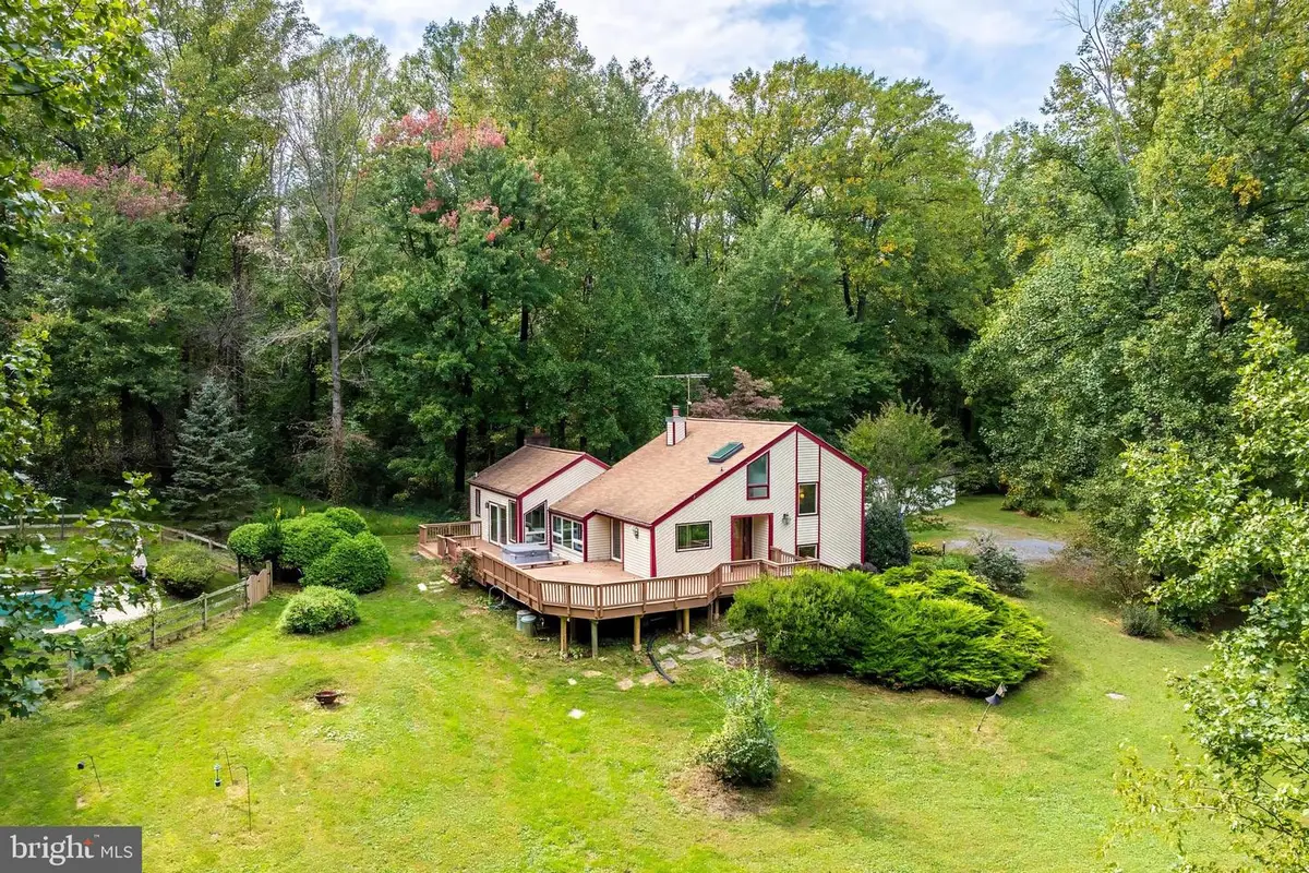 24308 Hipsley Mill Rd, Gaithersburg, MD 20882 - #1