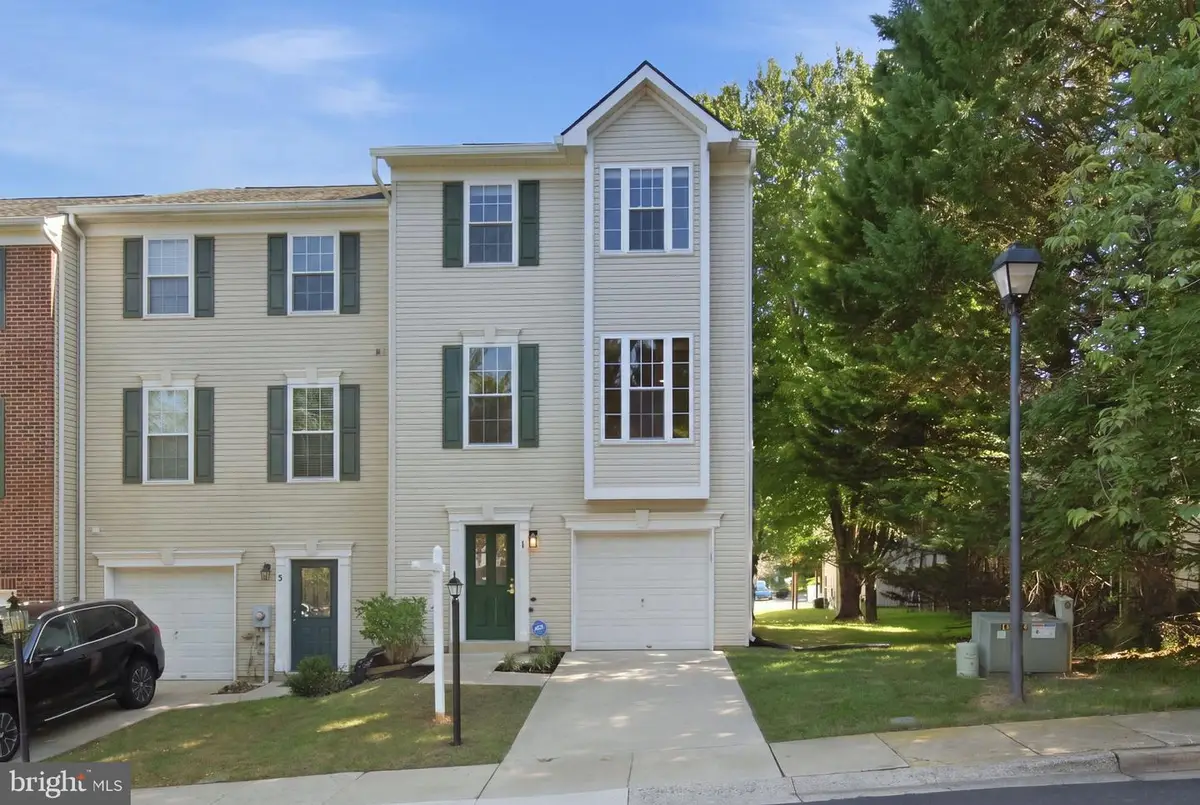 1 Diamond Hill Ct, Germantown, MD 20874 - #1