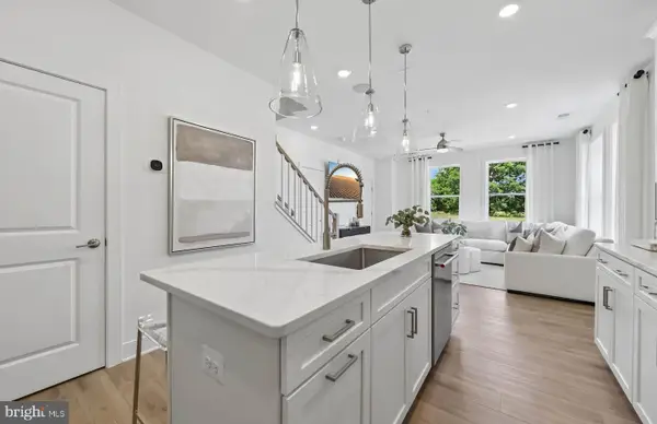 308 Legacy St, GAITHERSBURG, MD 20878