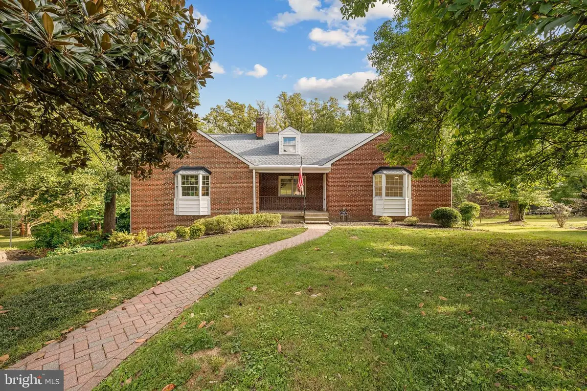 1750 Overlook Dr, Silver Spring, MD 20903 - #1