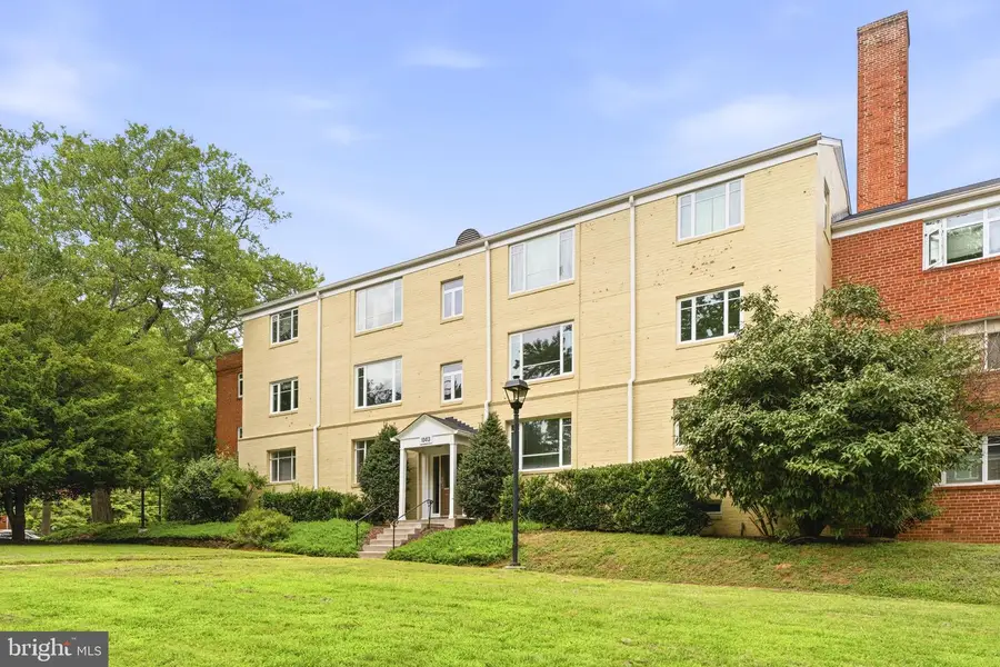 10413 Montrose Ave #202, Bethesda, MD 20814 - #3