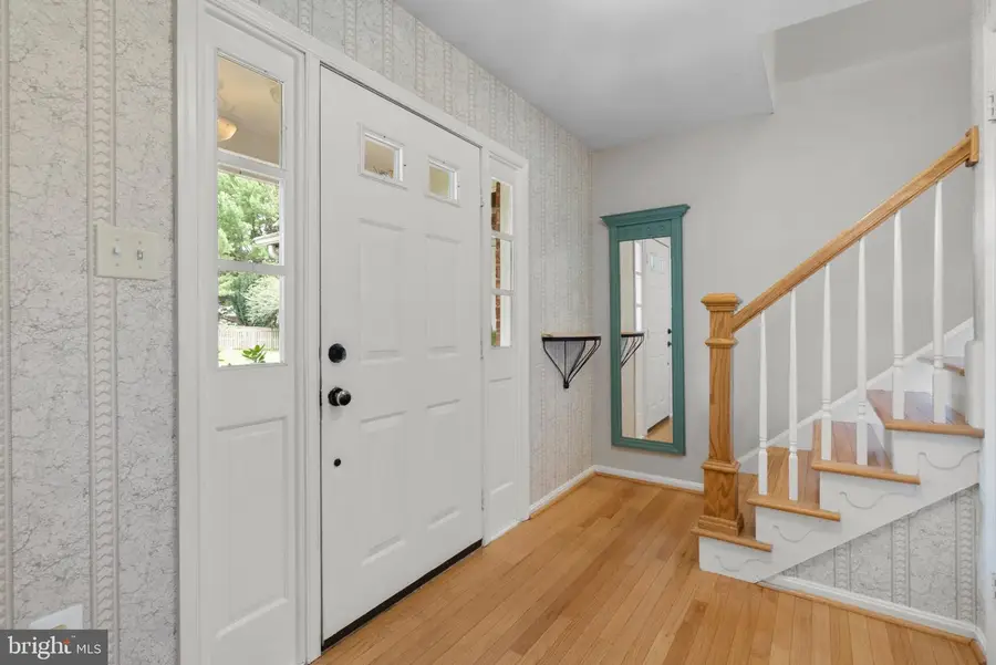 7509 Nutwood Ct, Rockville, MD 20855 - #3