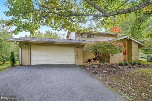 10104 Grayhorse Ct, ROCKVILLE, MD 20854