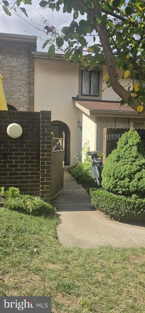 19541 Brassie Pl #10d, Gaithersburg, MD 20886 - #1