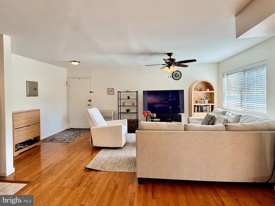 12301 Braxfield Ct #13, Rockville, MD 20852 - #2