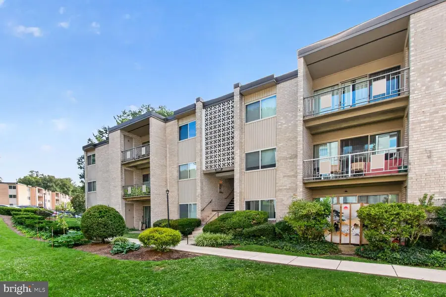 12207 Braxfield Ct #56, Rockville, MD 20852 - #2