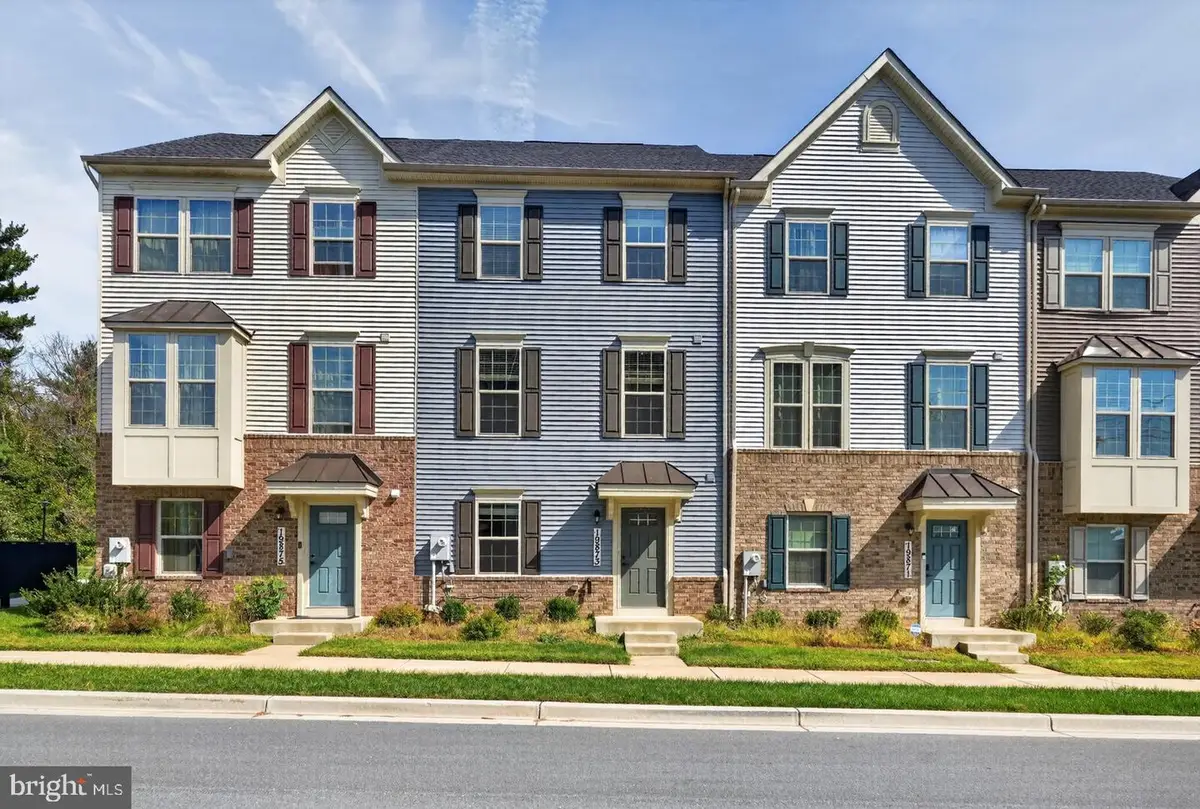 19873 Green Village Dr, Montgomery Village, MD 20886 - #1