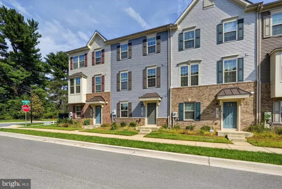 19873 Green Village Dr, Montgomery Village, MD 20886 - #2