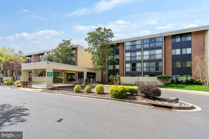2921 N Leisure World Blvd N #1-216, Silver Spring, MD 20906 - #1