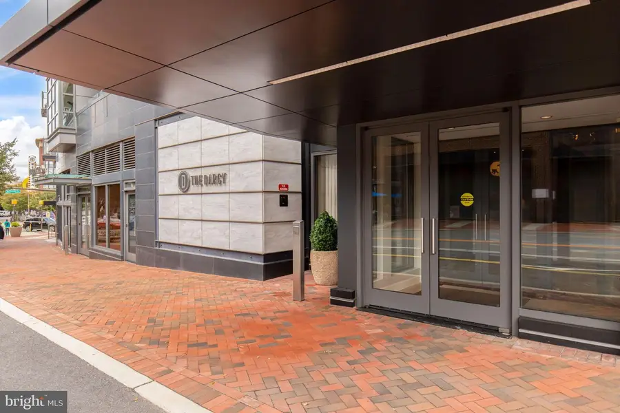 7171 Woodmont Ave #807, Bethesda, MD 20815 - #2