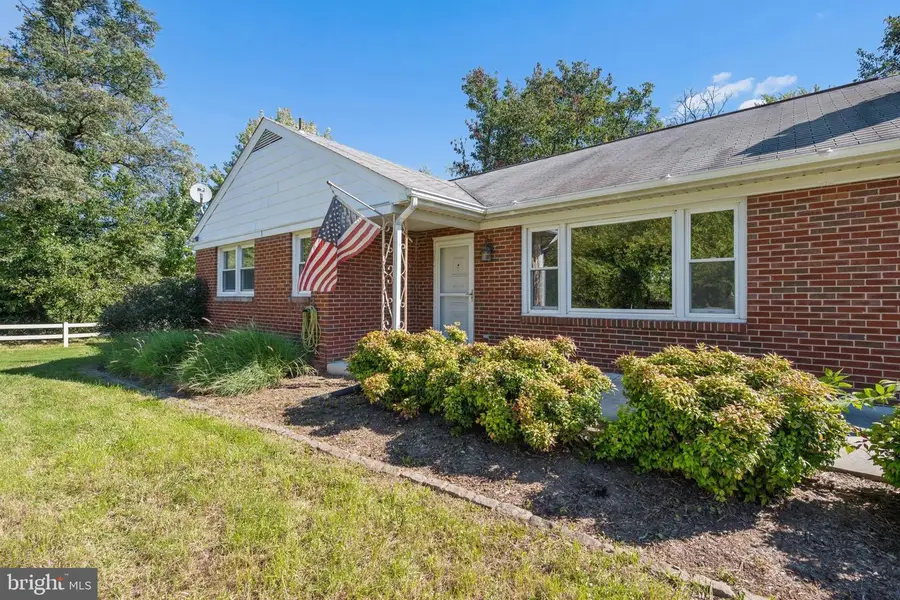 26813 Grace Ct, Damascus, MD 20872 - #3