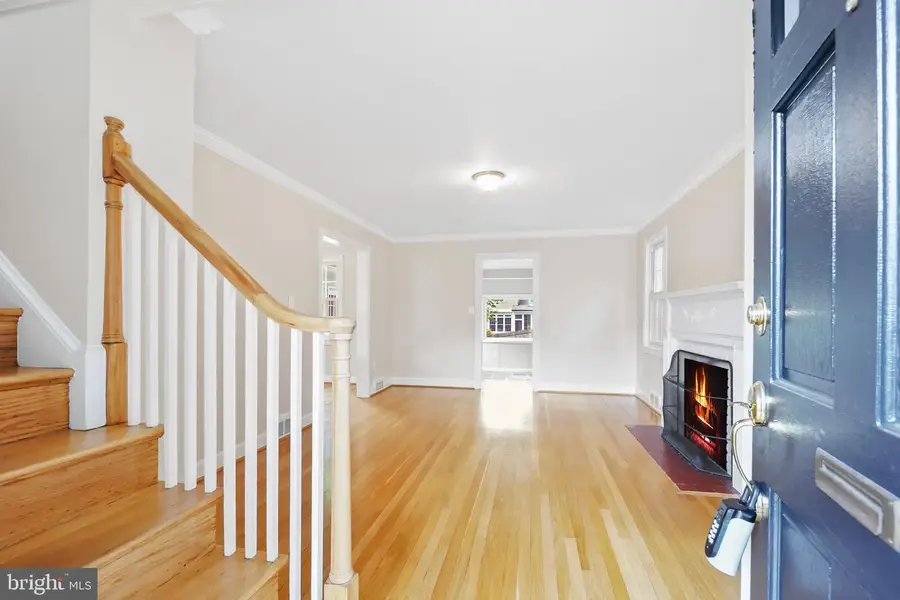 5617 Glenwood Rd, Bethesda, MD 20817 - #3