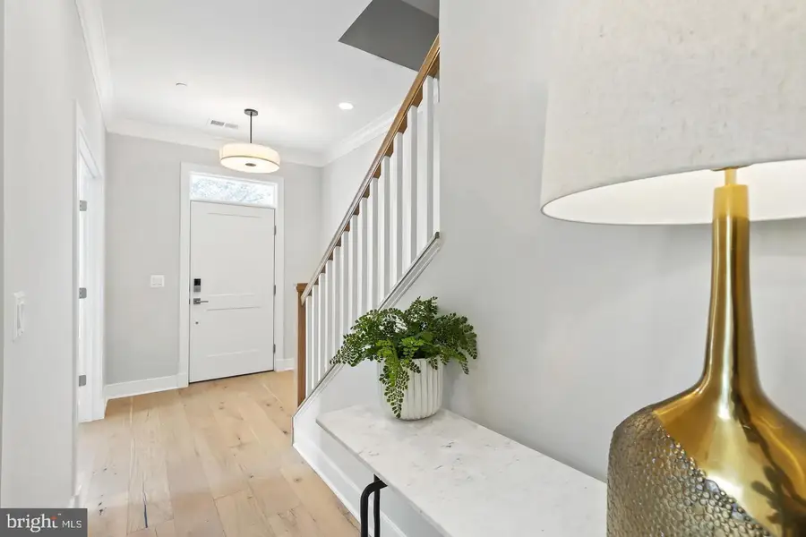10302 Grosvenor Pl, Rockville, MD 20852 - #3