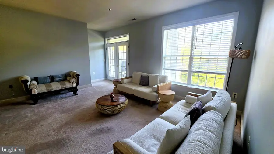11924 Darnestown Rd #204, North Potomac, MD 20878 - #2