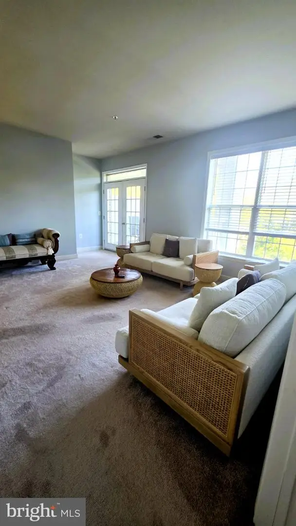 11924 Darnestown Rd #204, North Potomac, MD 20878 - #3