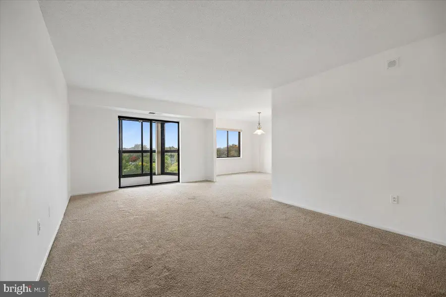 3310 N Leisure World Blvd #922, Silver Spring, MD 20906 - #3