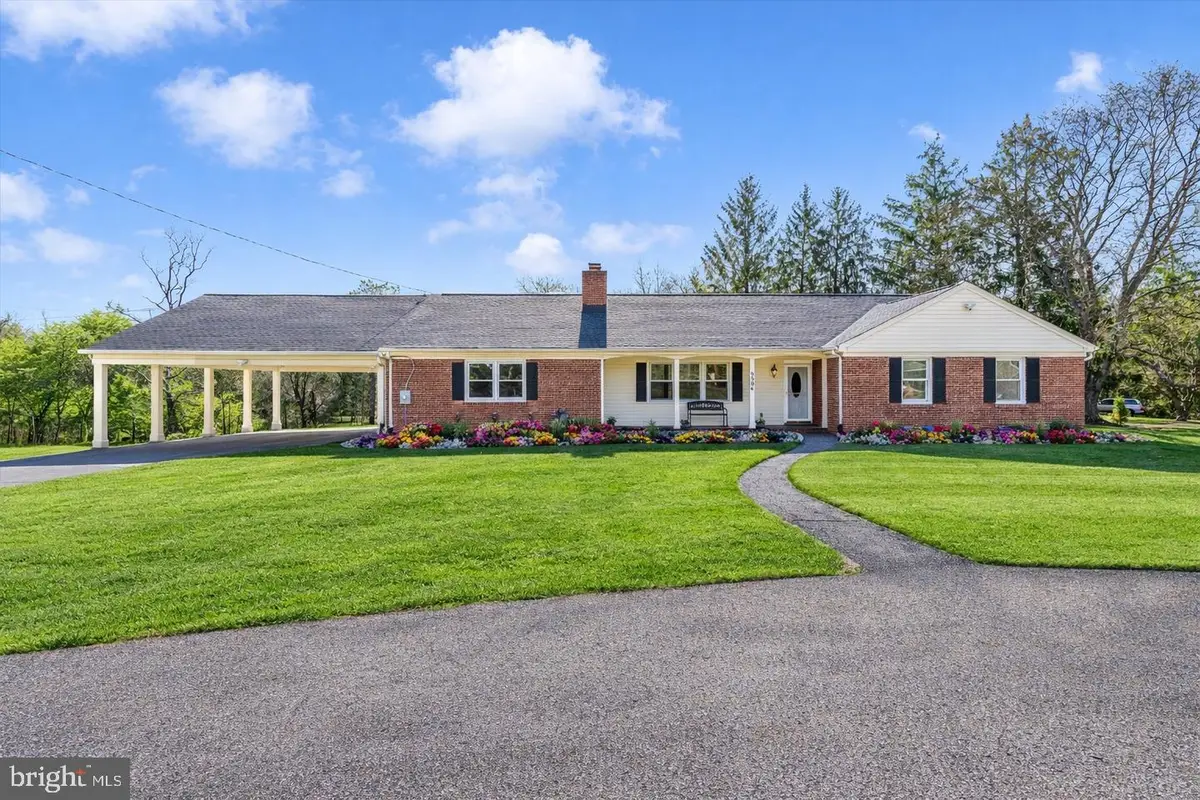 9504 Veirs Dr, Rockville, MD 20850 - #1