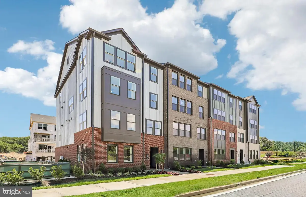 516 Parkview Ave, Gaithersburg, MD 20878 - #1