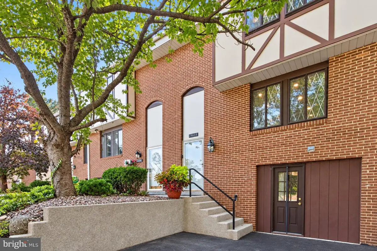 11652 Bedford Ct, Germantown, MD 20876 - #1