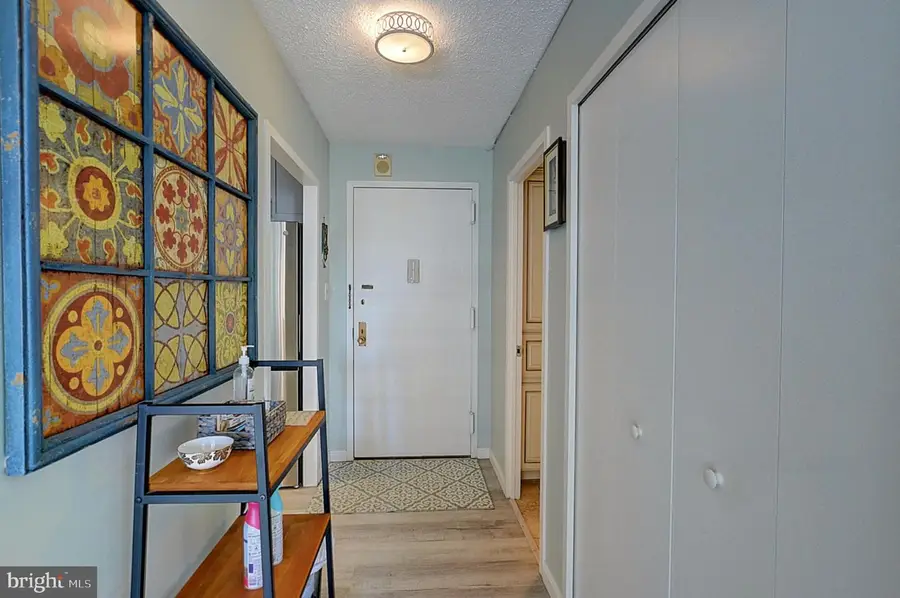 5225 Pooks Hill Rd #514n, Bethesda, MD 20814 - #3