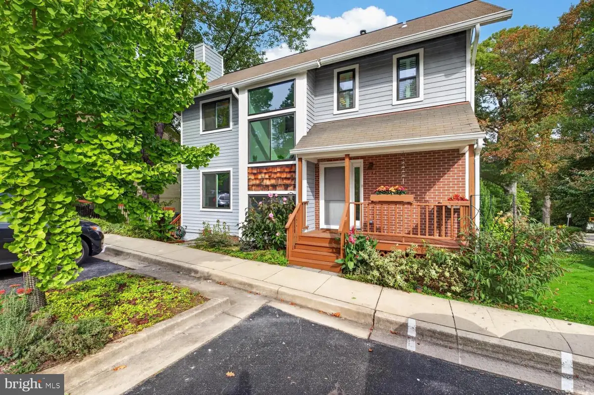 8142 Hartford Ave, Silver Spring, MD 20910 - #1