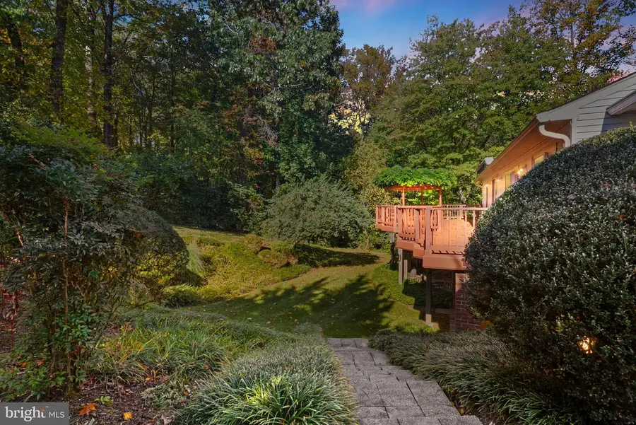 2401 Falling Creek Rd, Silver Spring, MD 20904 - #3