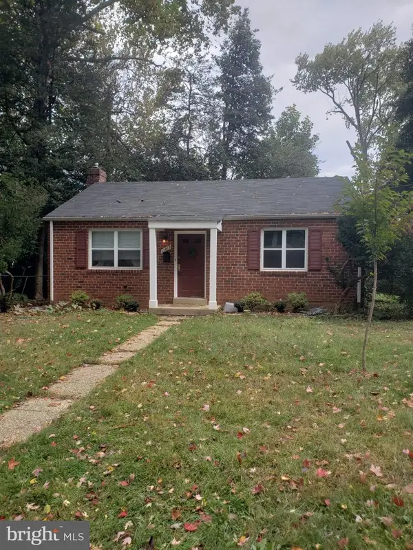 11813 College View Dr, SILVER SPRING, MD 20902