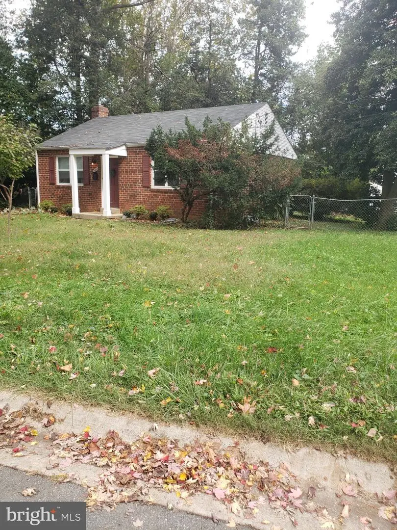 11813 College View Dr, Silver Spring, MD 20902 - #2