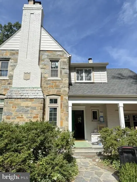 3207 Pickwick Ln, Chevy Chase, MD 20815 - #1