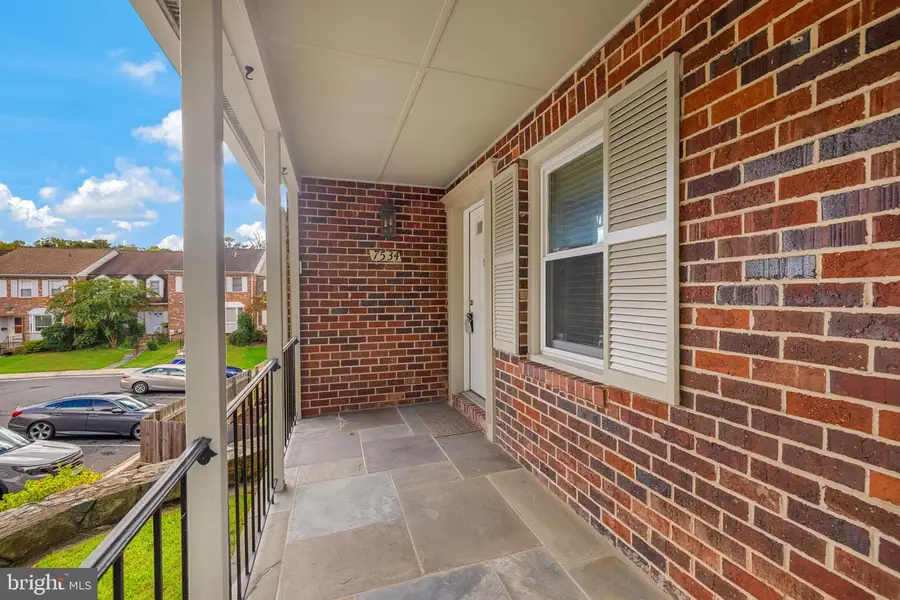 7534 Coddle Harbor Ln, Potomac, MD 20854 - #2