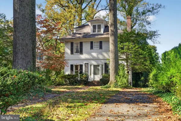5908 Cedar Pkwy, CHEVY CHASE, MD 20815
