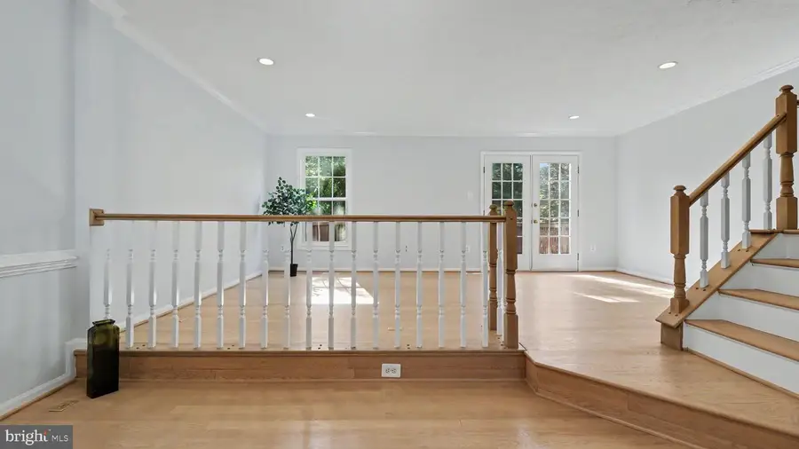 505 Beacon Hill Ter, Gaithersburg, MD 20878 - #3