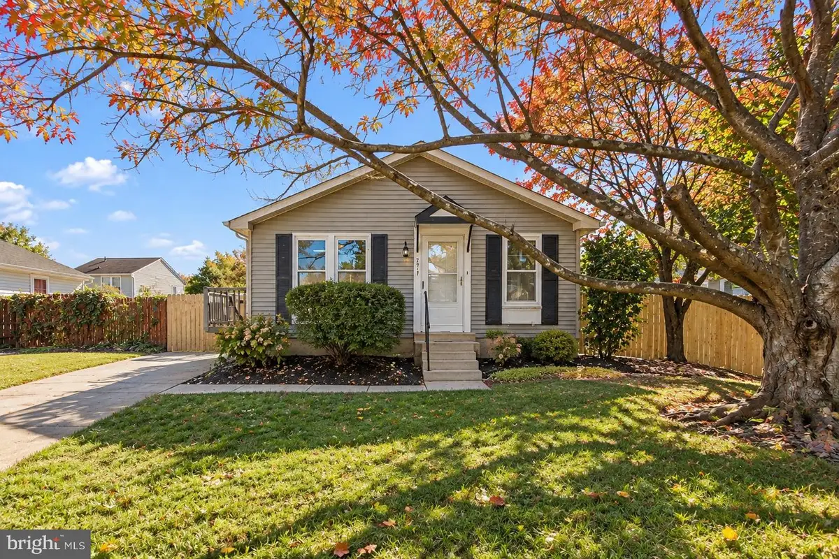 7517 Brenish Dr, Gaithersburg, MD 20879 - #1