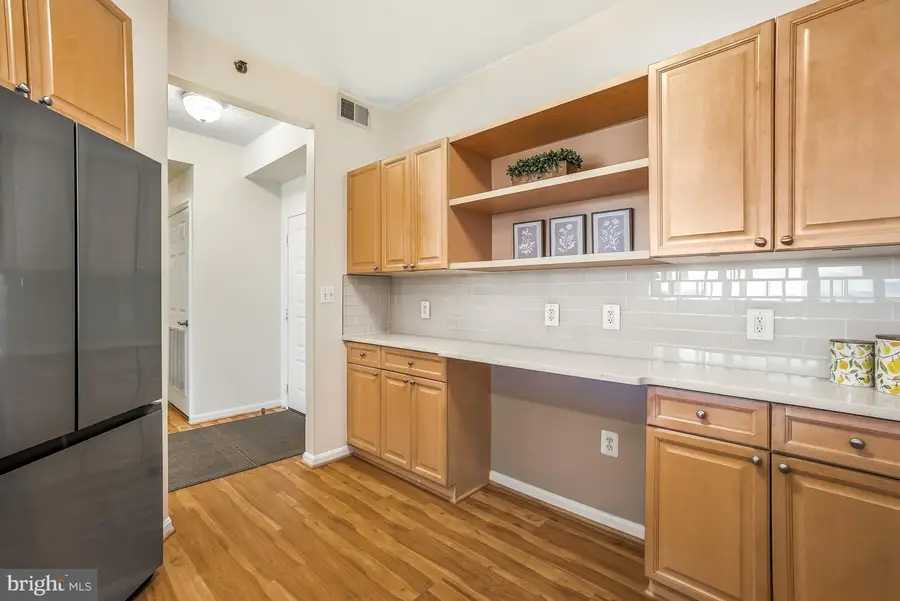 3210 N Leisure World Blvd #1014, Silver Spring, MD 20906 - #3