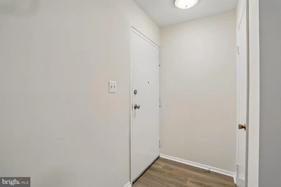 12405 Braxfield Ct #504, Rockville, MD 20852 - #2