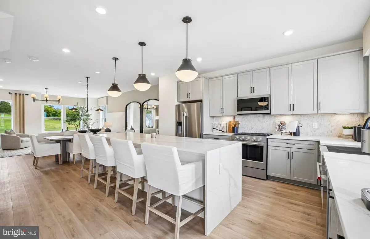 996 Exchange Ave, Gaithersburg, MD 20878 - #1