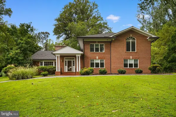 10810 Burbank Dr, POTOMAC, MD 20854